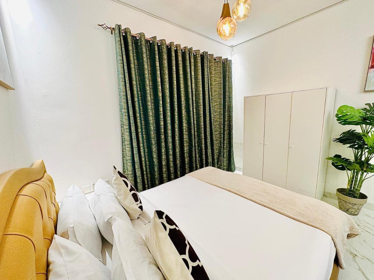 Diamond Crown - Studio Holiday Apartment In Dubai Marina ภายนอก รูปภาพ